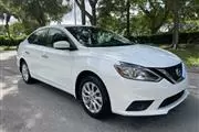 2019 Nissan Sentra SV Sedan 4D en Los Angeles