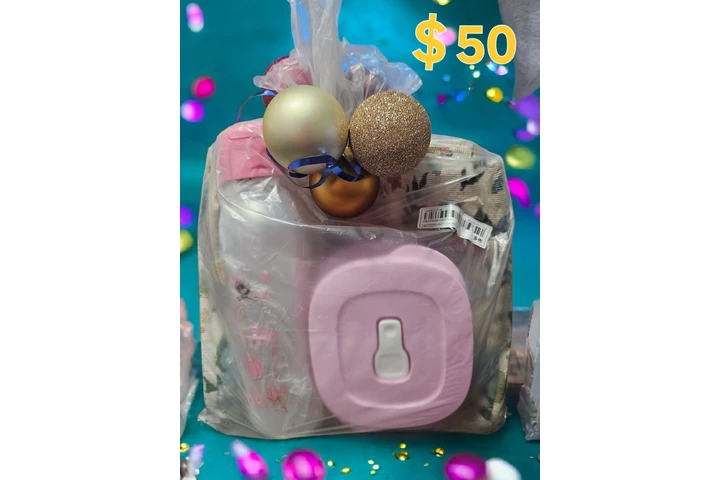 $50 : Tupperware image 2