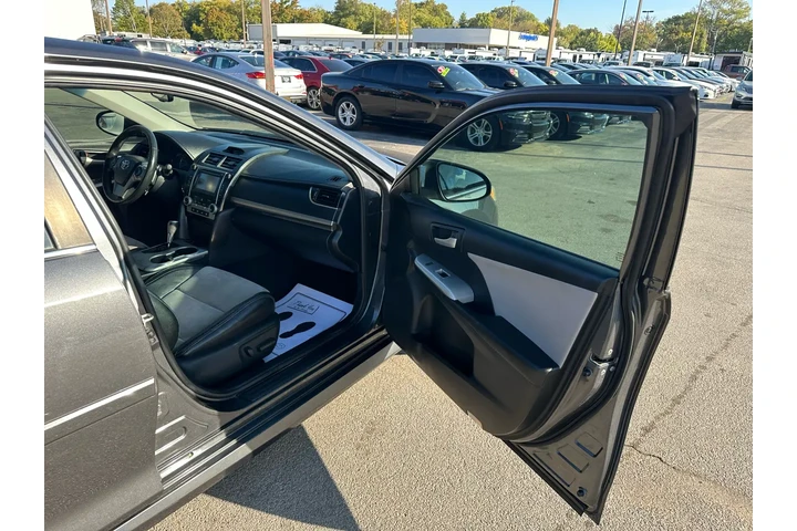 $6980 : 2012 Camry 4dr Sdn V6 Auto SE image 8