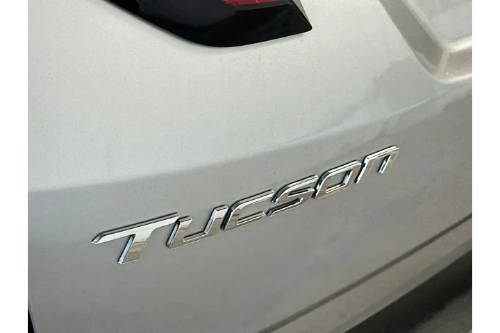 $19228 : Hyundai TUCSON 2024 SE 4dr S image 1