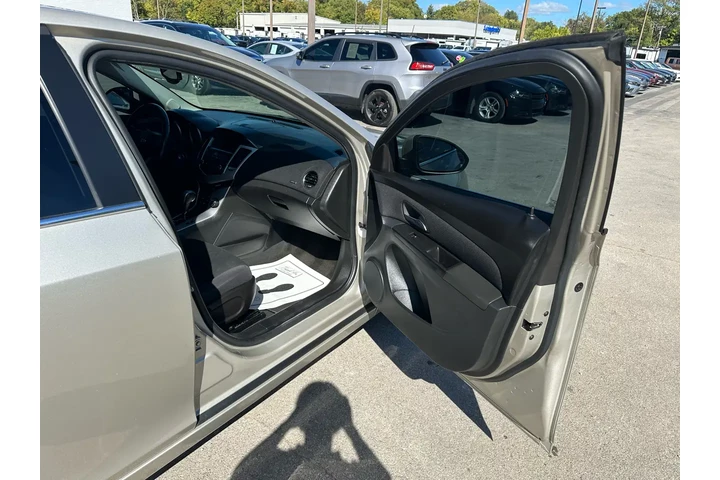 $6980 : 2014 Cruze 4dr Sdn Auto 1LT image 8