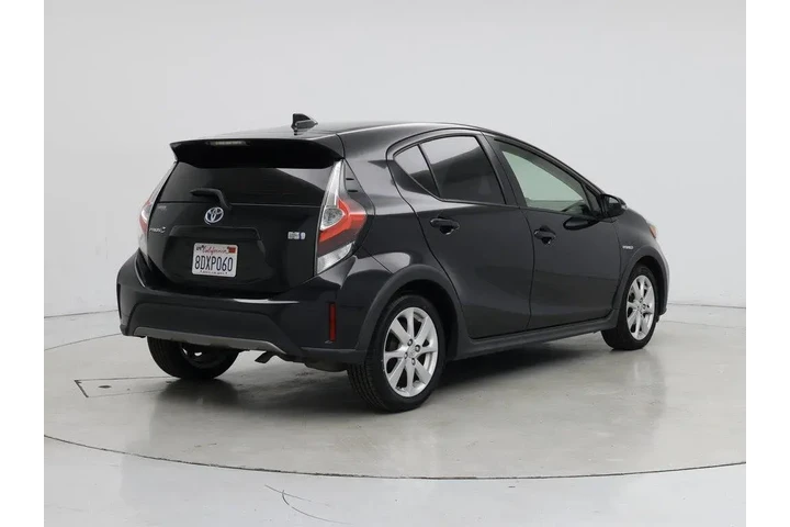 $15998 : Toyota Prius c 2018 Four 4dr image 8