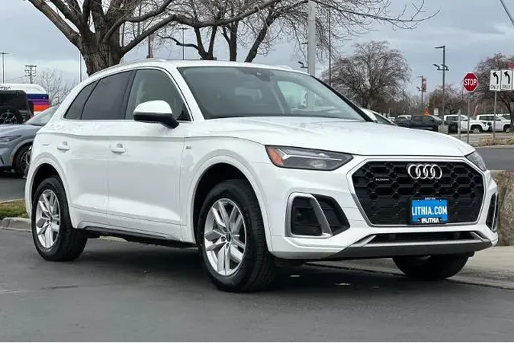 $25995 : Audi Q5 2023 AWD quattro S l image 9
