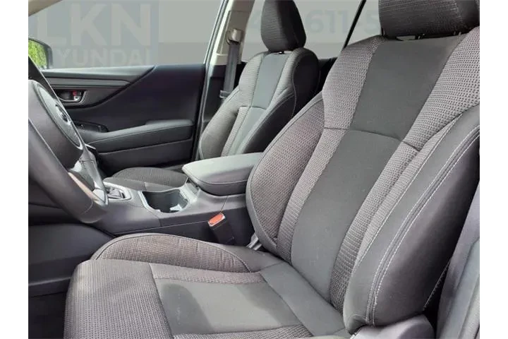 $30471 : Subaru Outback 2024 AWD Prem image 3
