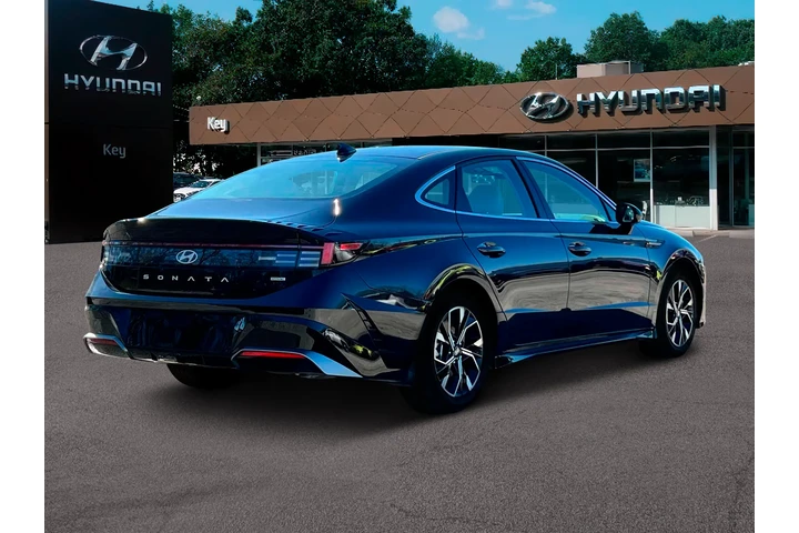 $18990 : Hyundai SONATA 2024 SEL 4dr image 7