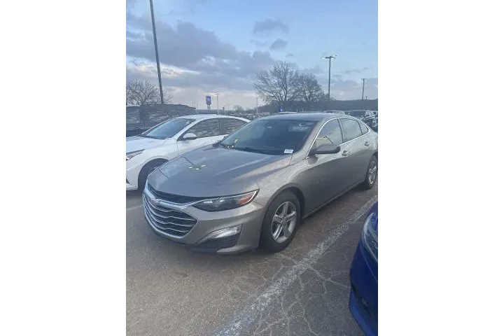 $15495 : Chevrolet Malibu 2022 LS 4dr image 1