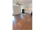 $1600 : Rental property with 2 bedro thumbnail