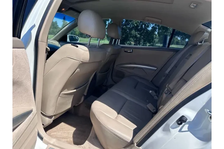 $6750 : 2005 Maxima 3.5 SE image 10