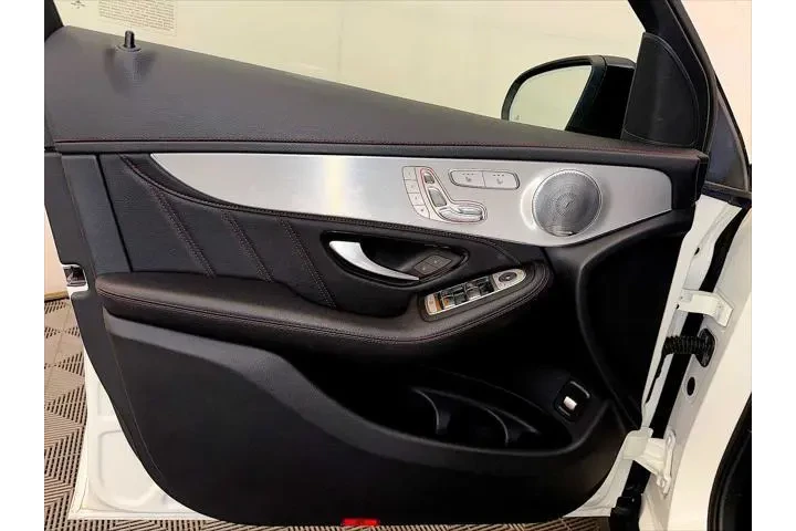 $33943 : Mercedes-Benz GLC 2019 AWD A image 8