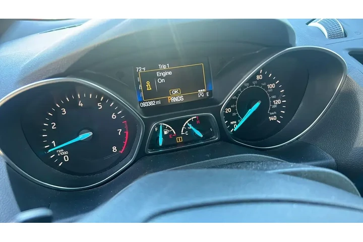 $9999 : Ford Escape 2017 SE 4dr SUV image 4