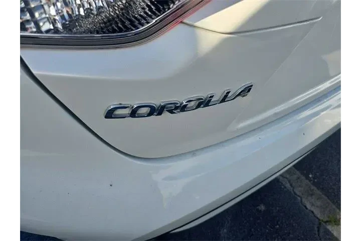 $12990 : Toyota Corolla 2020 LE 4dr S image 5