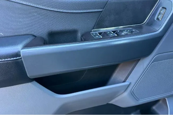 $37998 : Ford F-150 2024 4x4 XLT 4dr image 10