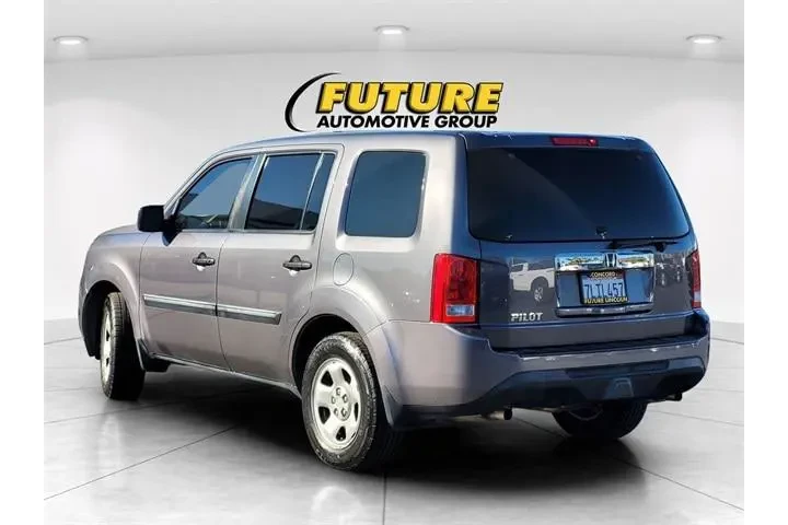 $12988 : Honda Pilot 2015 LX 4dr SUV image 7