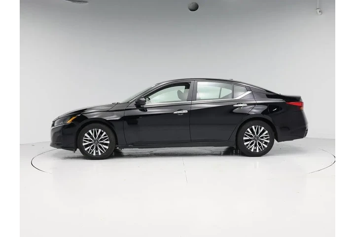 $20998 : Nissan Altima 2025 2.5 SV 4d image 3