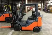 Forklift Drivers/Montacargas thumbnail