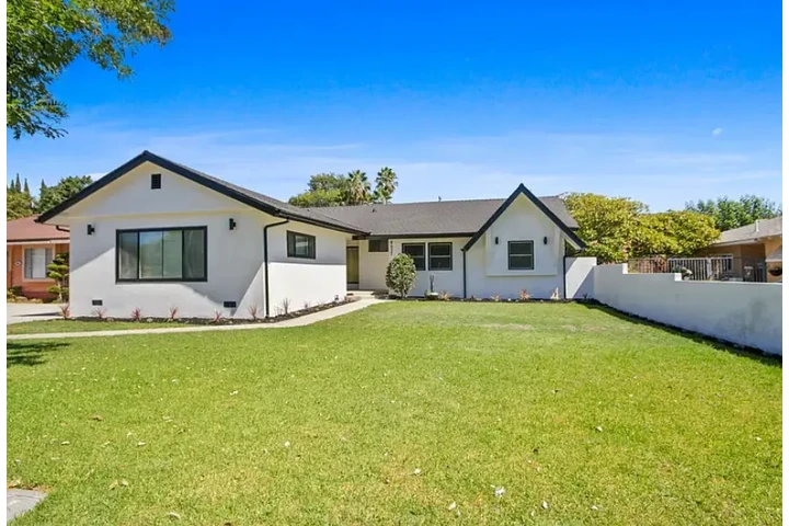 $2700 : ¡Su nueva casa le espera! image 2