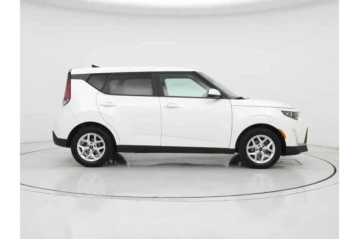 $18998 : Kia Soul 2023 S 4dr Crossove image 7