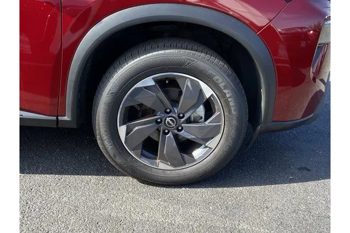 $20564 : Nissan Rogue 2025 SV 4dr Cro image 8