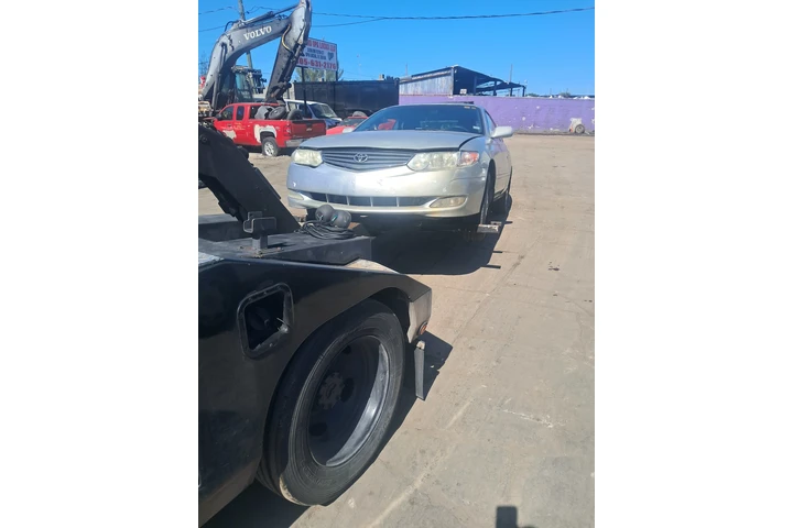 We buy junk cars image 1