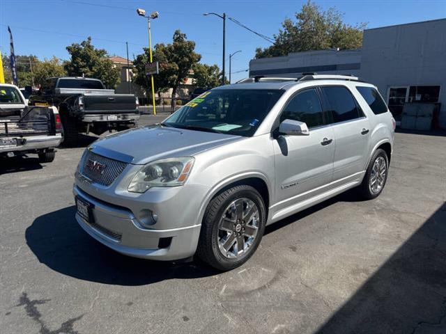 $9750 : 2012 GMC Acadia Denali image 3