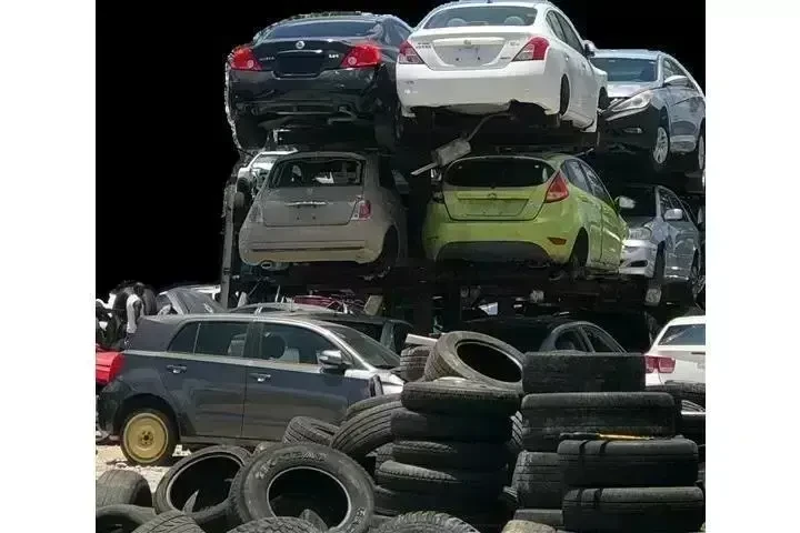 🚗 I Perez Towing Junk Cars 🚨 image 2