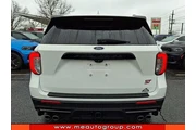 $28857 : Ford Explorer 2020 AWD ST 4d thumbnail