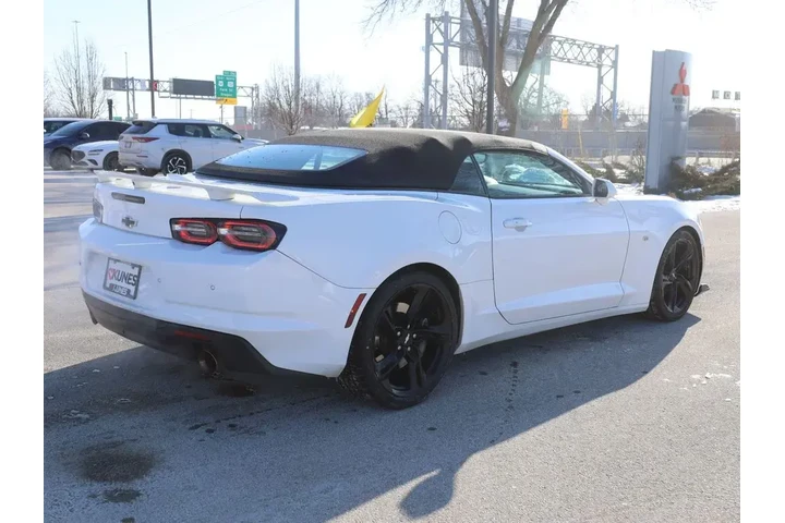 $29777 : Chevrolet Camaro 2019 SS 2dr image 8