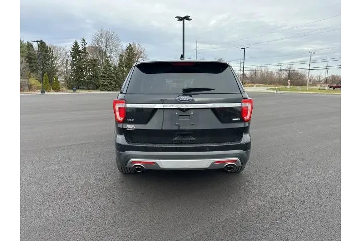 $13719 : Ford Explorer 2016 AWD XLT 4 image 6