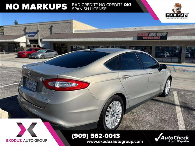 $9995 : 2015 Fusion S Hybrid image 7