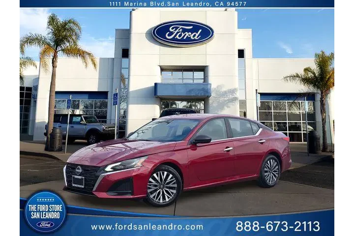 $18900 : Nissan Altima 2024 2.5 SV 4d image 1