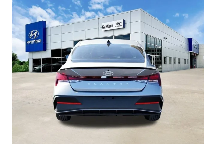 $19486 : Hyundai ELANTRA 2025 SEL Spo image 5