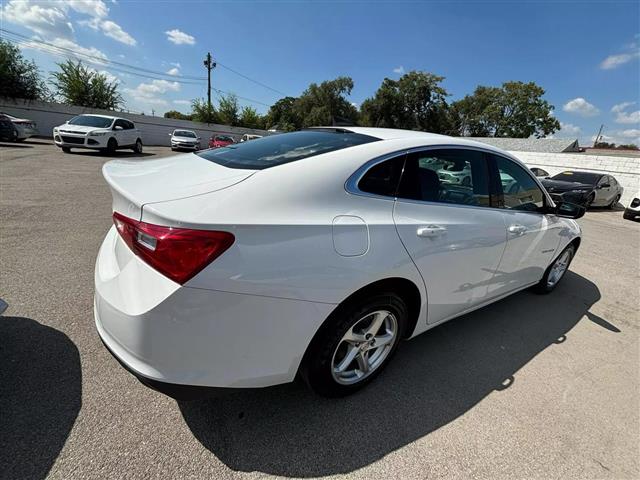 $11990 : 2017 CHEVROLET MALIBU2017 CHE image 5