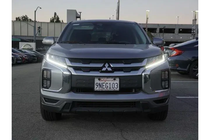 $11290 : Mitsubishi Outlander Sport 2 image 6