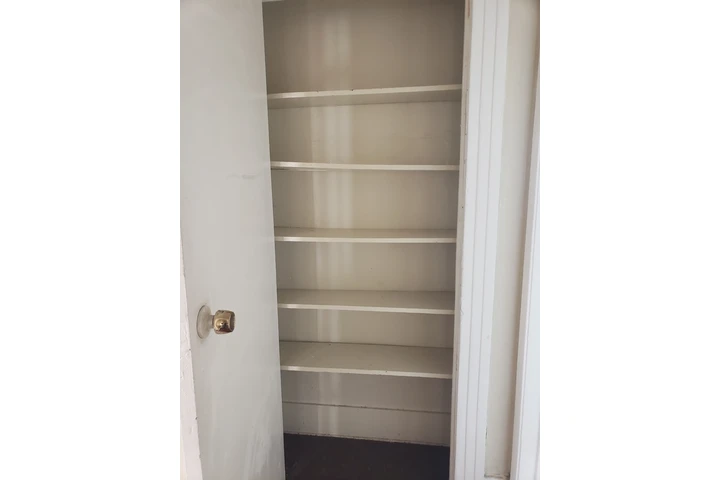 $1595 : 1 bedroom apartment, 1st floor image 6