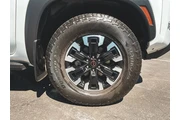 $38917 : Nissan Frontier 2024 4x4 PRO thumbnail