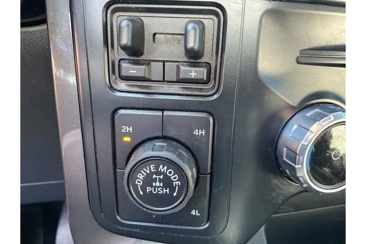 $39992 : Ford F-150 2023 4x4 XLT 4dr image 9