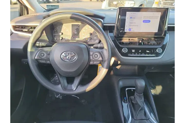 $23900 : Toyota Corolla 2024 LE 4dr S image 4
