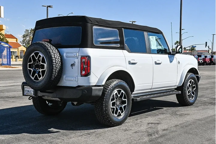 Ford Bronco 2022 4x4 Badland image 8