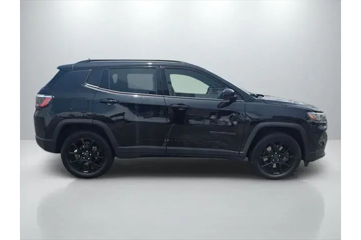 $24999 : Jeep Compass 2025 4x4 Latitu image 3