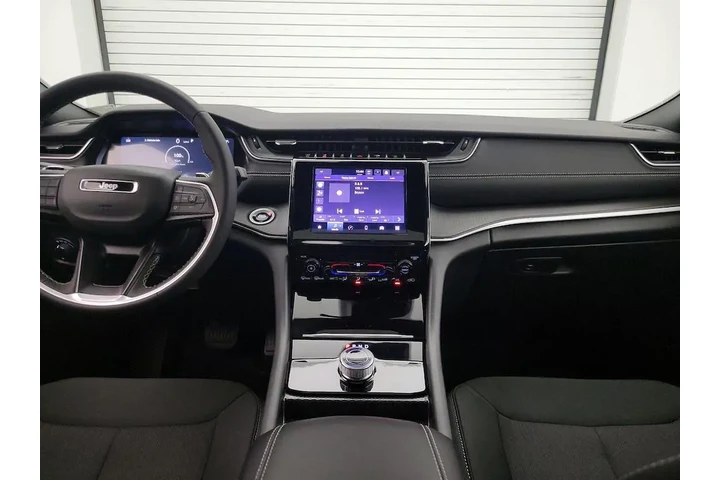 $38998 : Jeep Grand Cherokee L 2025 4 image 9