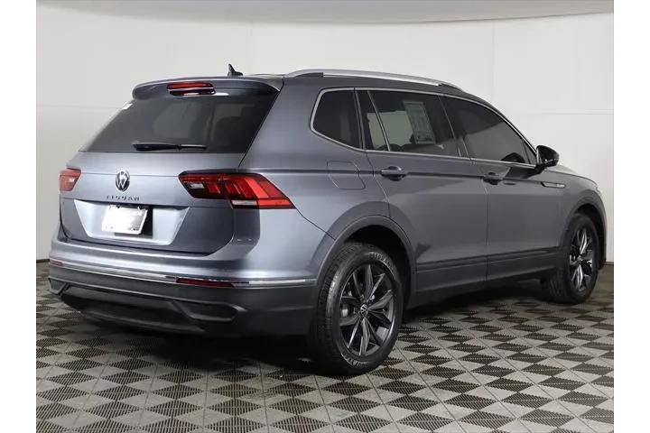 $20223 : Volkswagen Tiguan 2022 SE 4d image 9