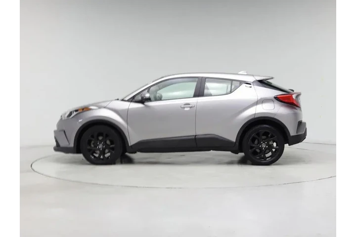 $16998 : Toyota C-HR 2019 XLE 4dr Cro image 3