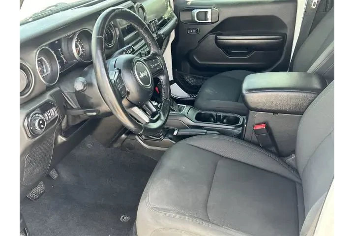 $25995 : Jeep Gladiator 2020 4x4 Spor image 10