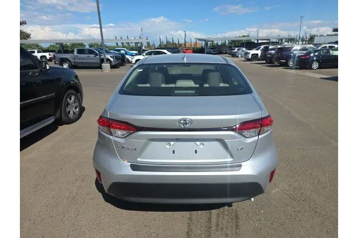 $27900 : Toyota Corolla 2026 LE 4dr S image 5