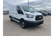$17304 : Ford Transit 2018 250 3dr SW thumbnail