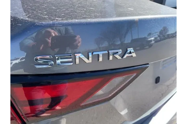 $17208 : Nissan Sentra 2024 SV 4dr Se image 8