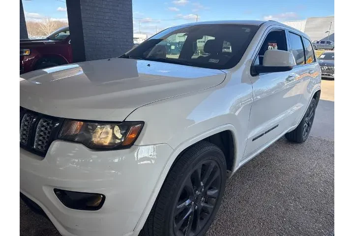 $19297 : Jeep Grand Cherokee 2021 4x2 image 1