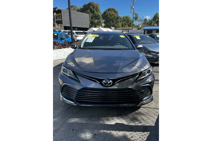 $22500 : Toyota Camry image 1