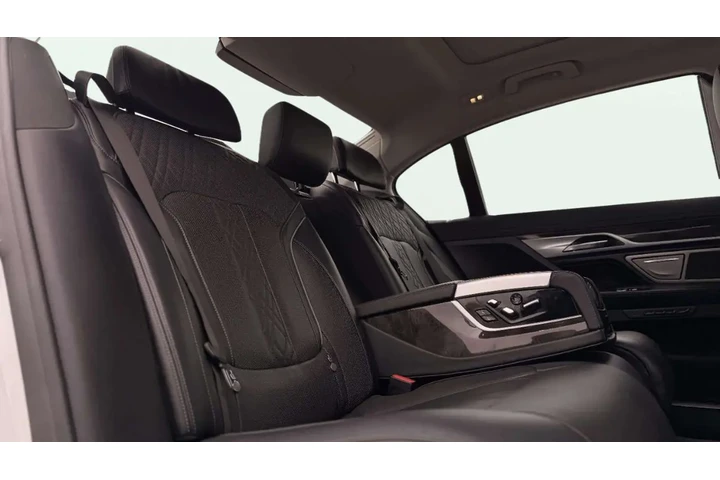 $35999 : 2020 BMW 7 Series image 1