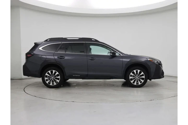 $29998 : Subaru Outback 2023 AWD Limi image 7